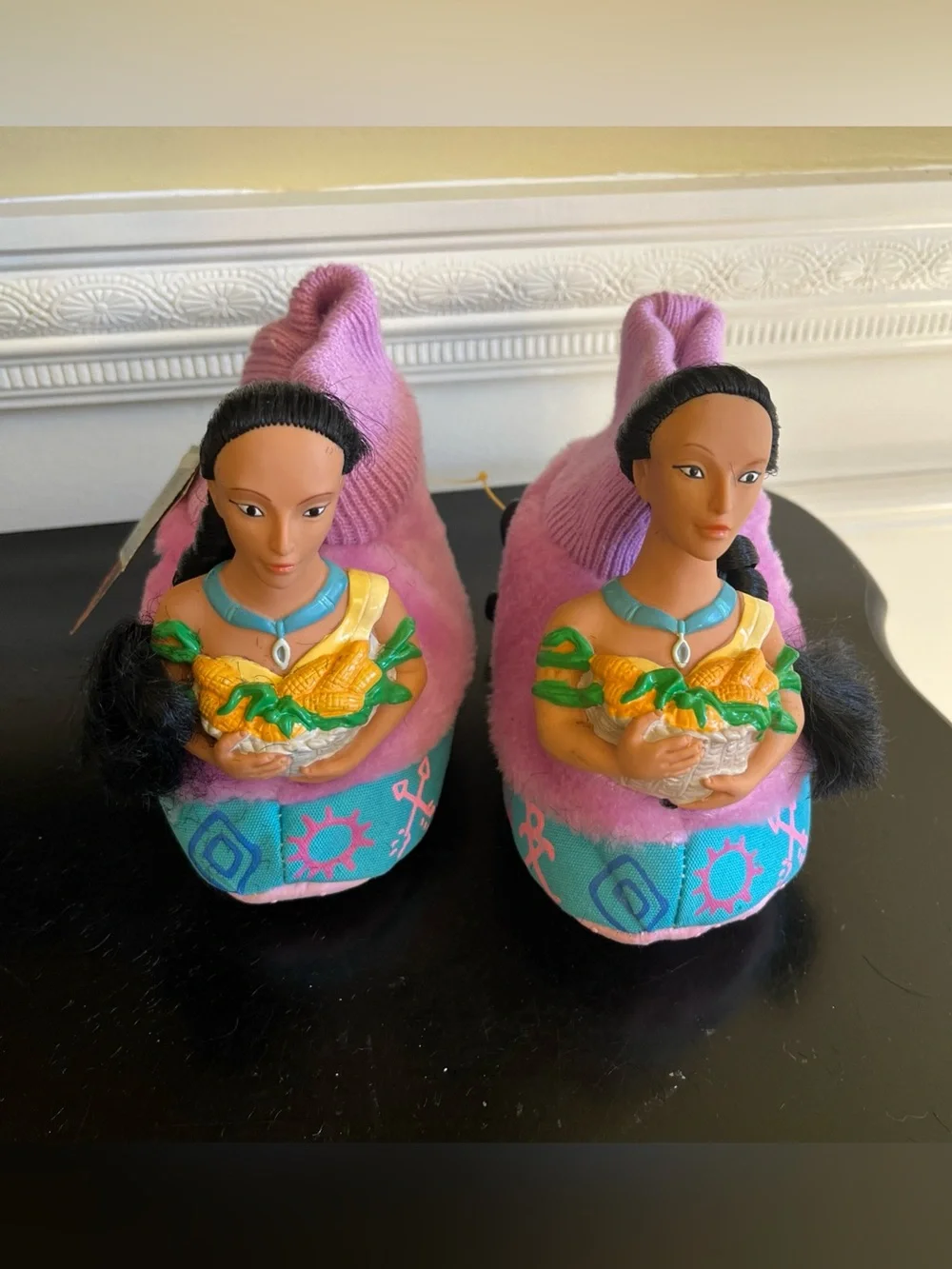 Vintage 90s NWT Disneys Pocahontas toddler Slippers size 7-8